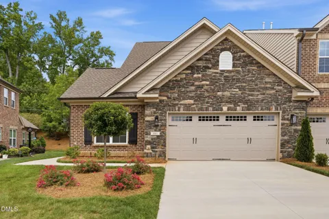 1061 Talisker Way #20
