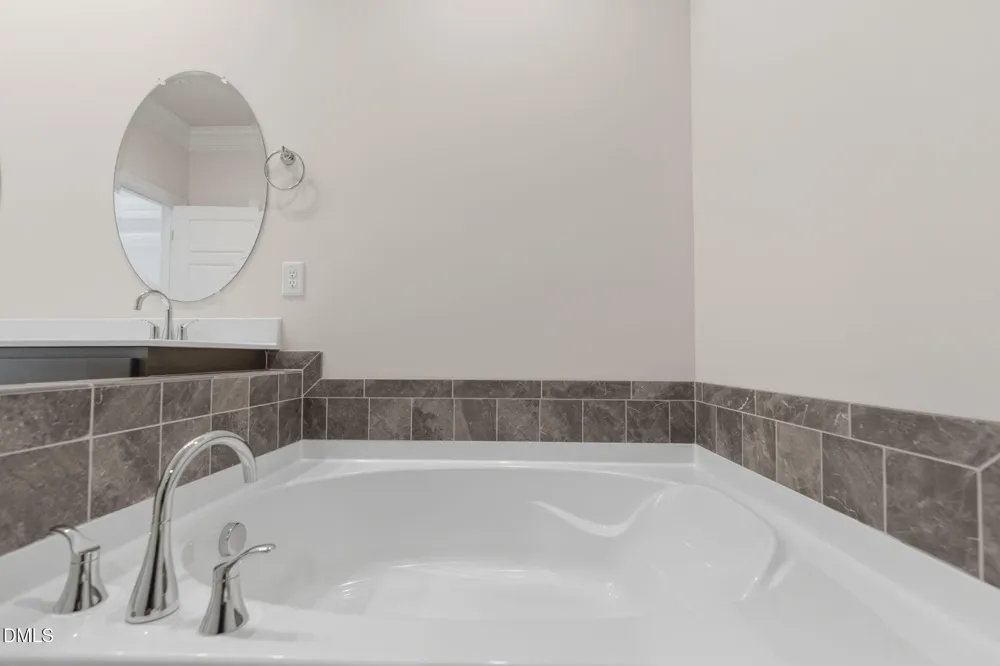 1061 Talisker Way #20 Burlington, NC 27215