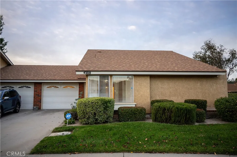 4208 Village 4 Camarillo, CA 93012