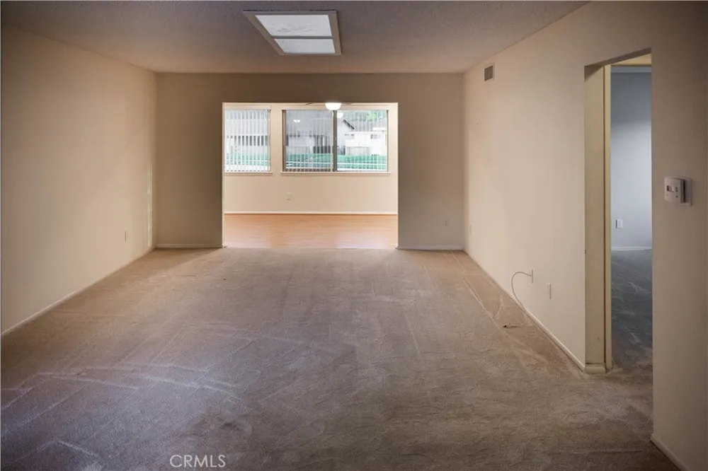 4208 Village 4 Camarillo, CA 93012