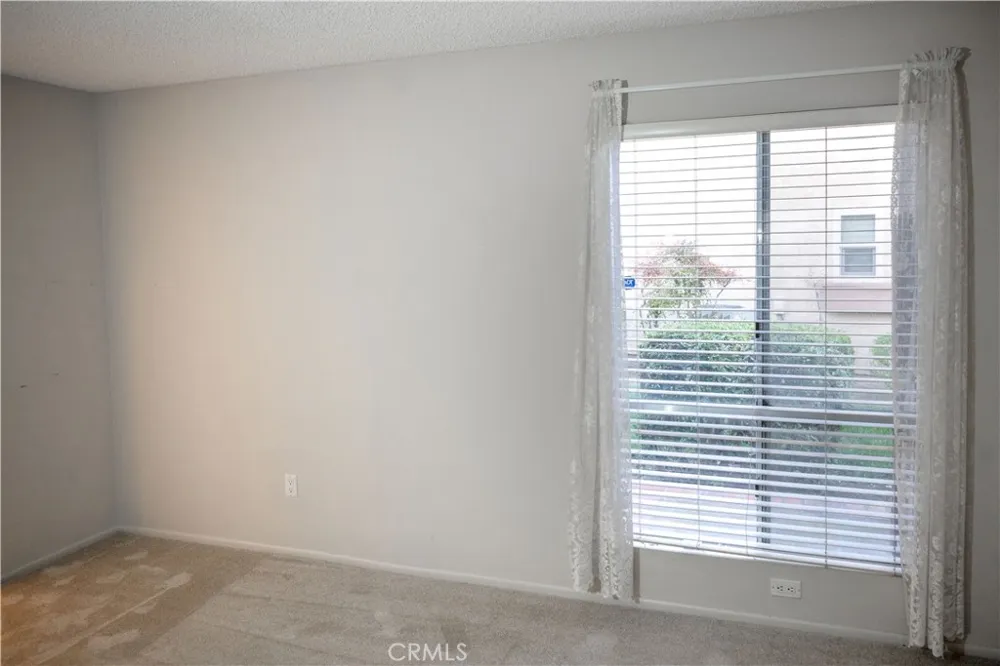 4208 Village 4 Camarillo, CA 93012