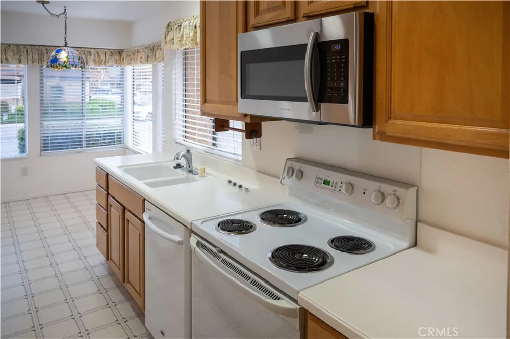 4208 Village 4 Camarillo, CA 93012