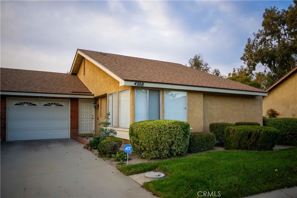 4208 Village 4 Camarillo, CA 93012