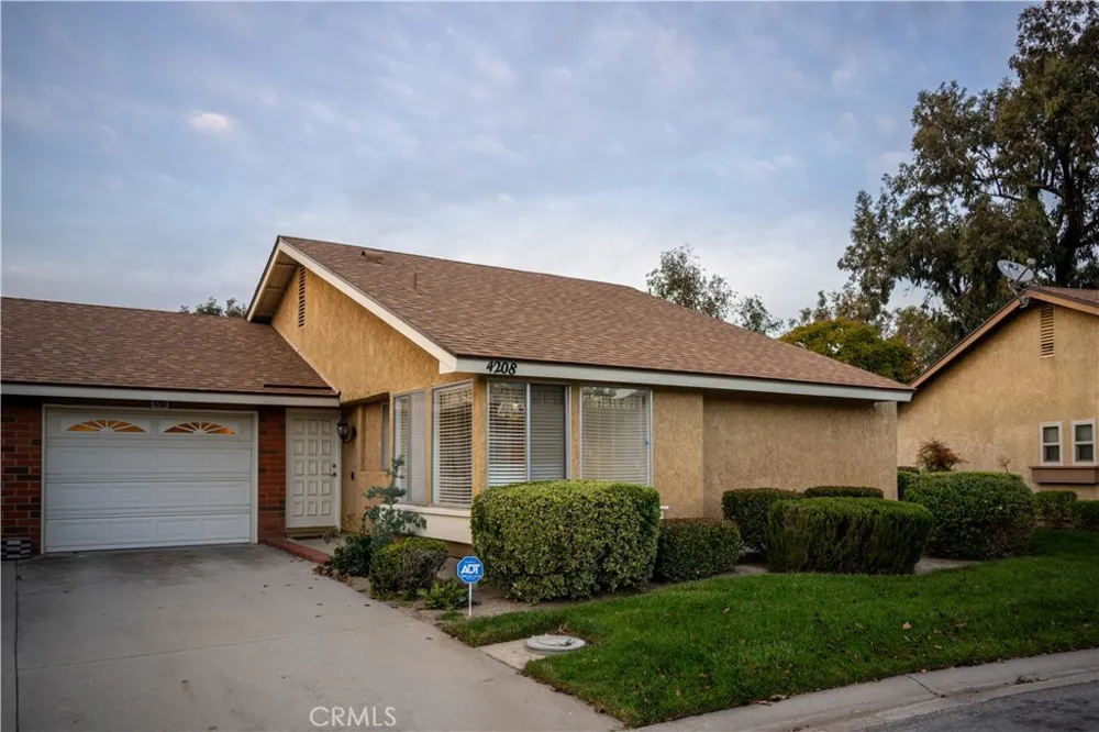 4208 Village 4 Camarillo, CA 93012