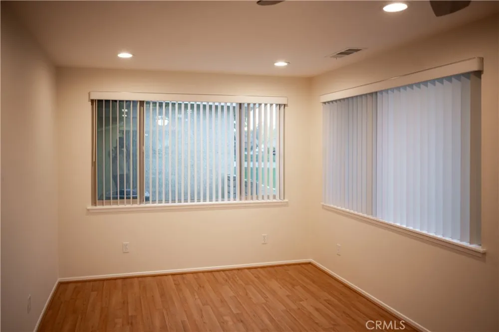 4208 Village 4 Camarillo, CA 93012