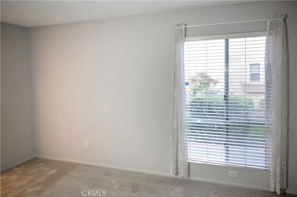 4208 Village 4 Camarillo, CA 93012