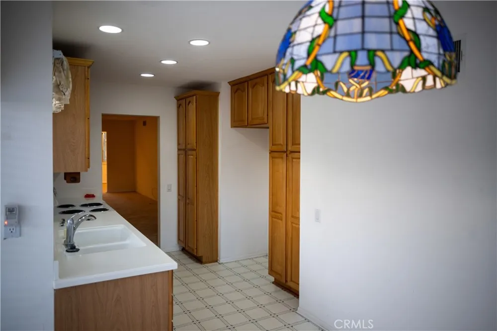 4208 Village 4 Camarillo, CA 93012