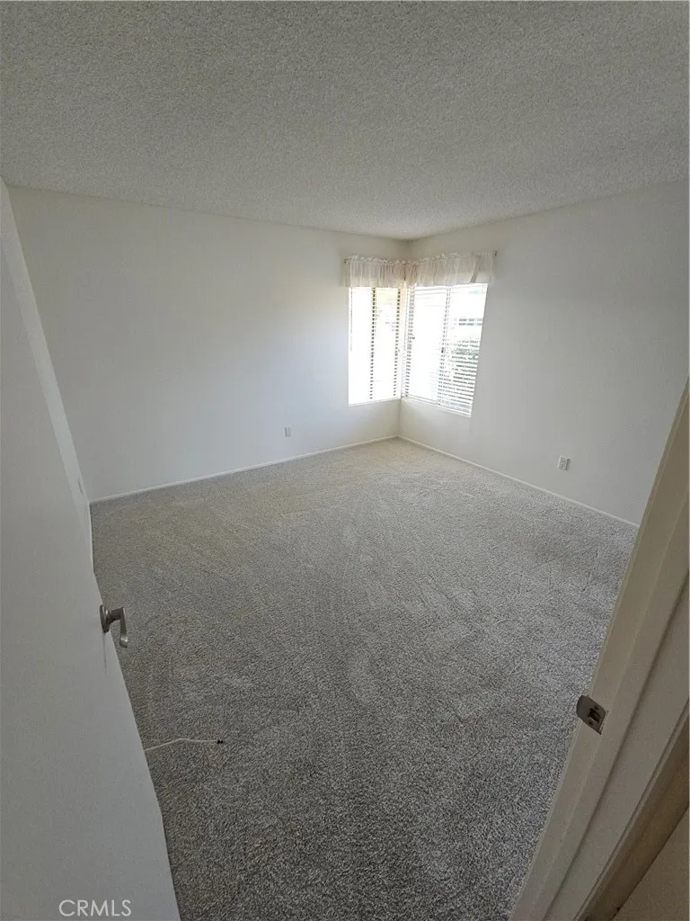 4208 Village 4 Camarillo, CA 93012