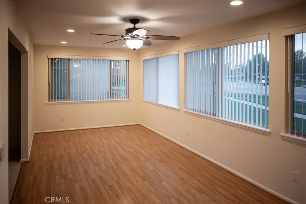 4208 Village 4 Camarillo, CA 93012