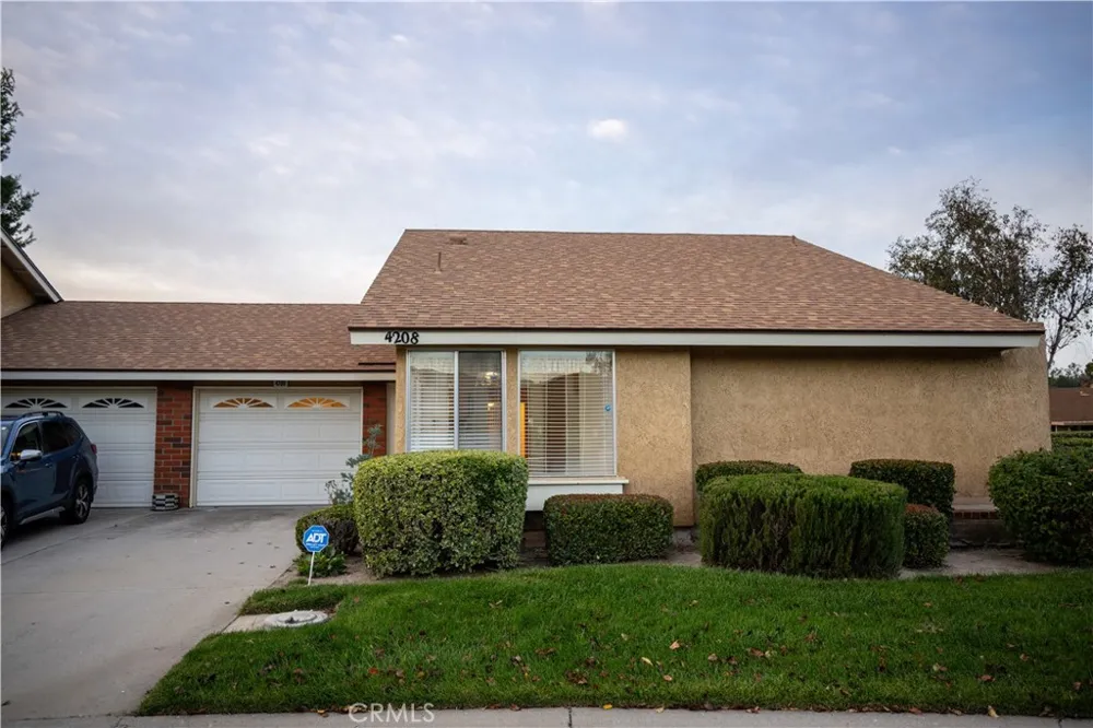 4208 Village 4 Camarillo, CA 93012