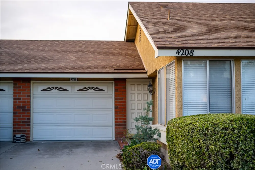 4208 Village 4 Camarillo, CA 93012