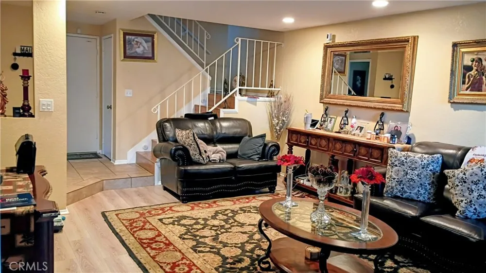 1649 Toyon Corona, CA 92882