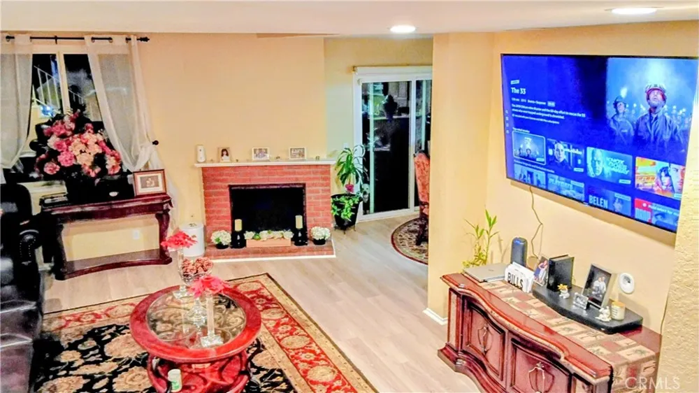 1649 Toyon Corona, CA 92882