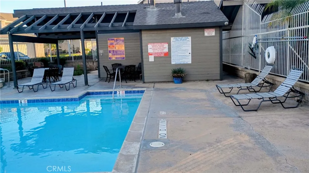 1649 Toyon Corona, CA 92882