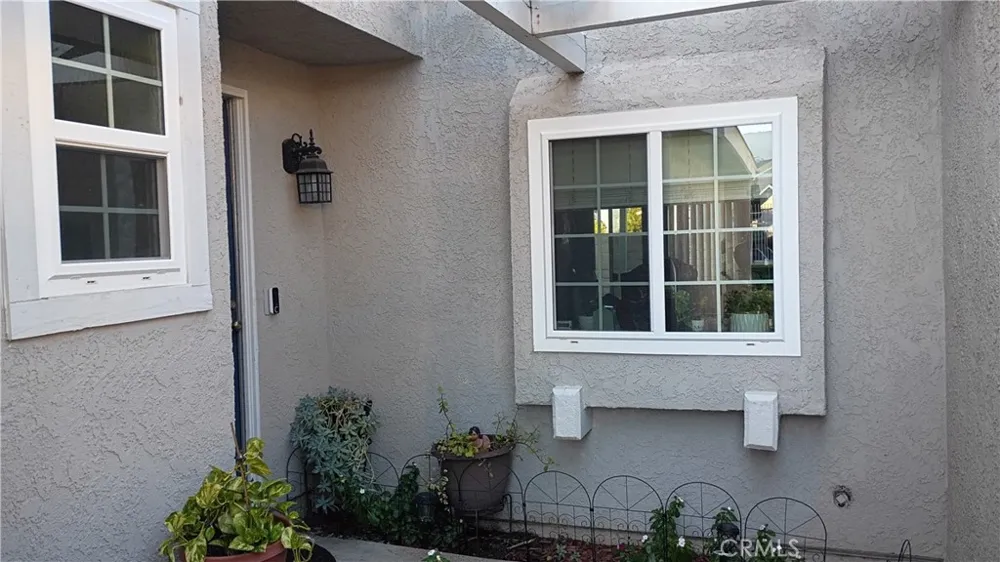 1649 Toyon Corona, CA 92882