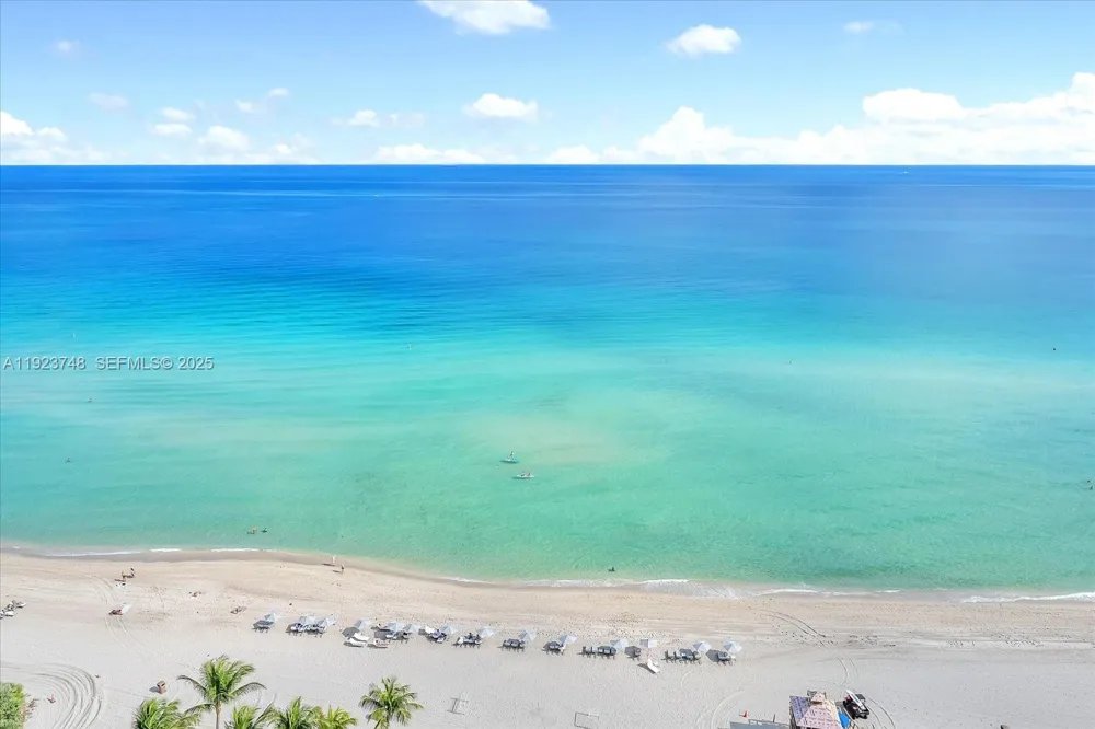16901 Collins Ave #1802 Sunny Isles Beach, FL 33160