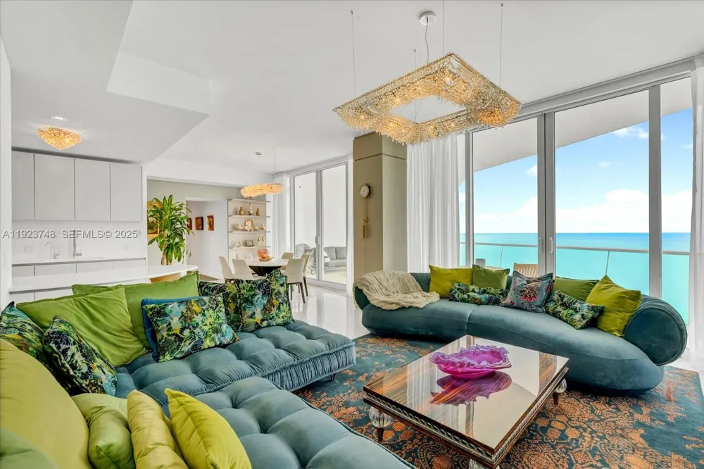 16901 Collins Ave #1802 Sunny Isles Beach, FL 33160