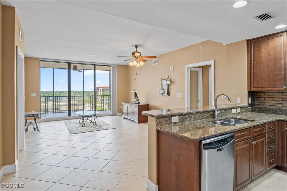 Cape Harbour Drive #615 Cape Coral, FL 33914