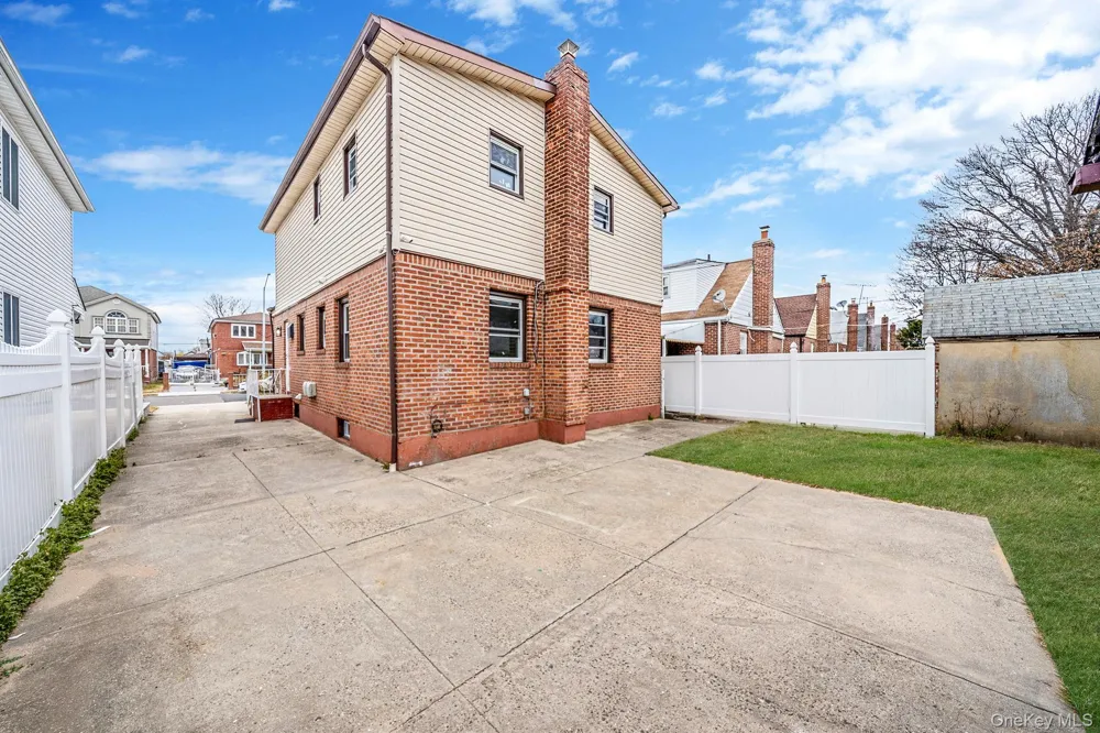 120-43 234th Street Cambria Heights, NY 11411