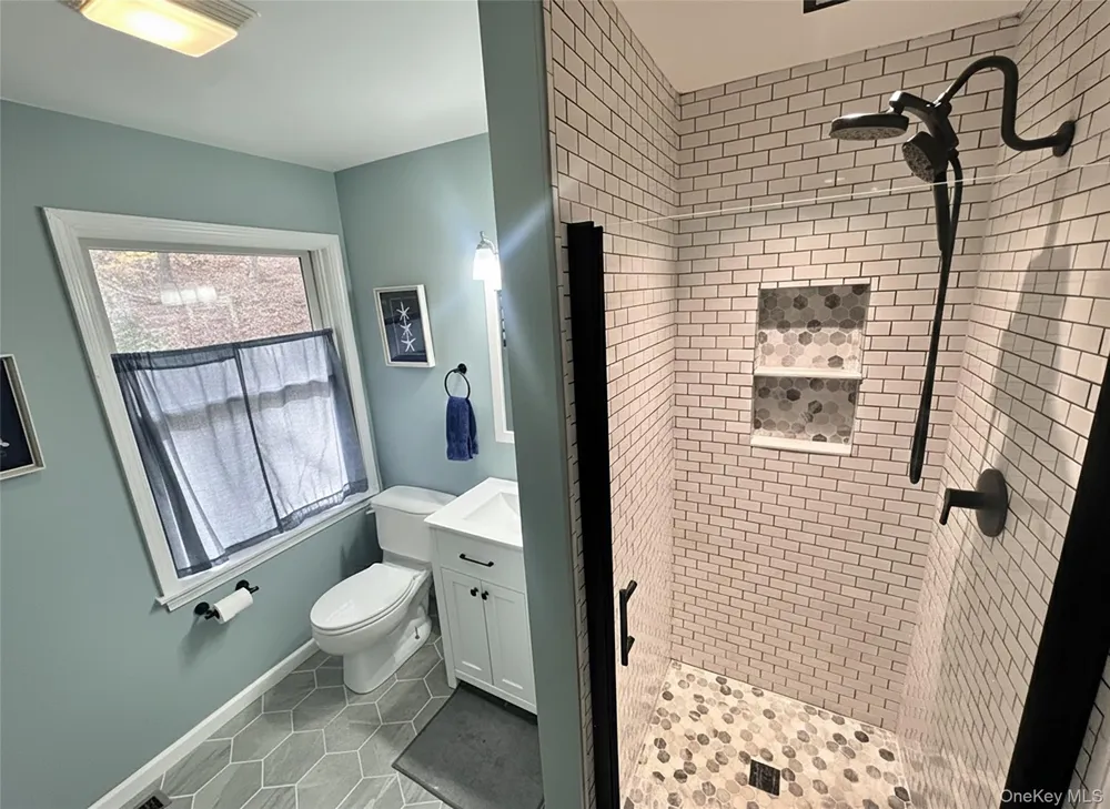 12 Dogwood Lane Shelter Island, NY 11964