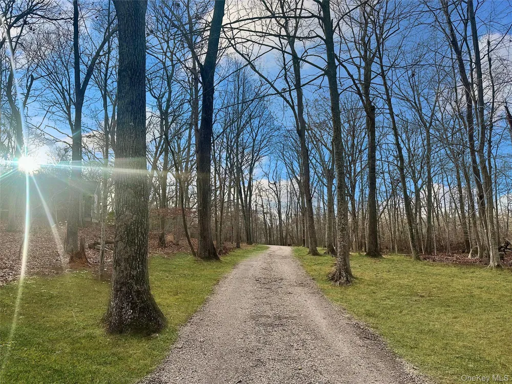 12 Dogwood Lane Shelter Island, NY 11964