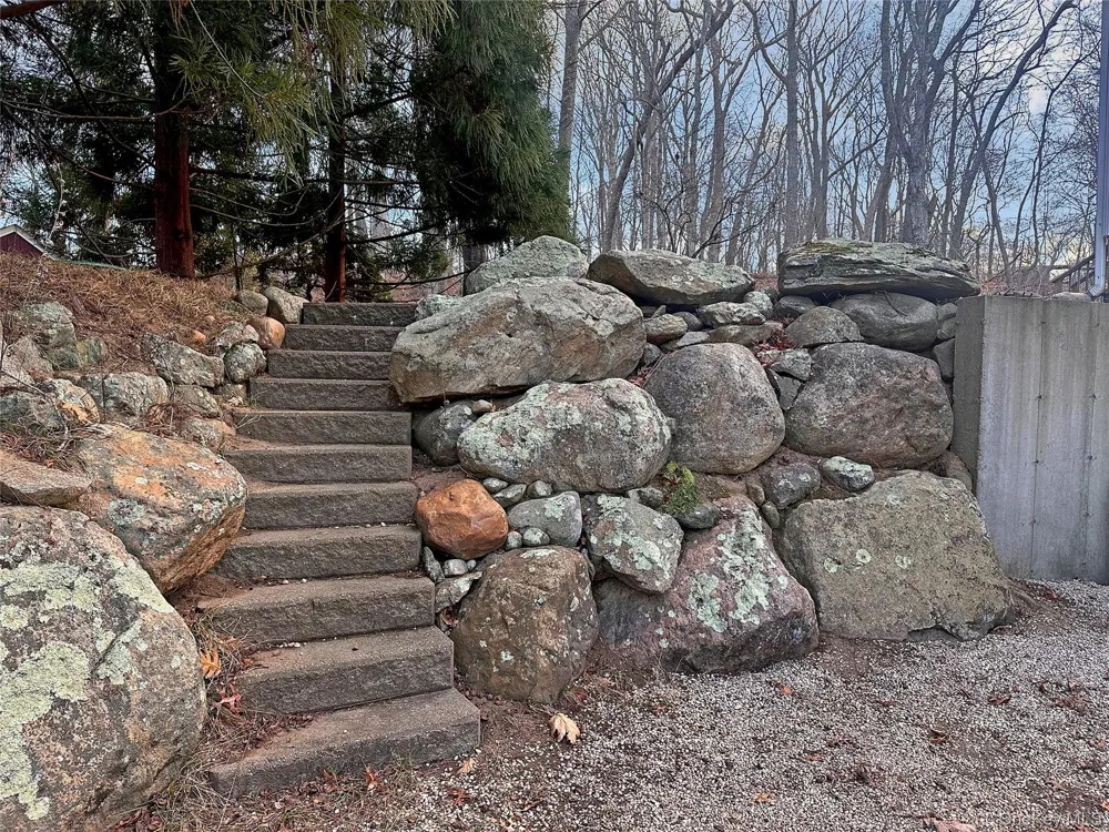 12 Dogwood Lane Shelter Island, NY 11964