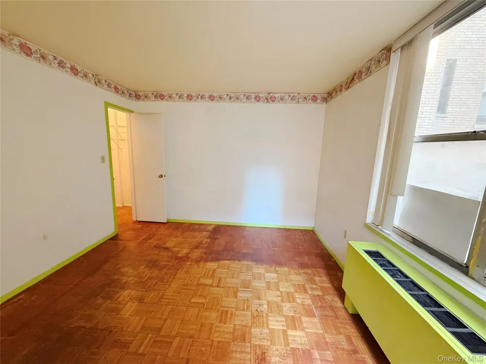 520 W 112th Street #4B New York (Manhattan), NY 10025