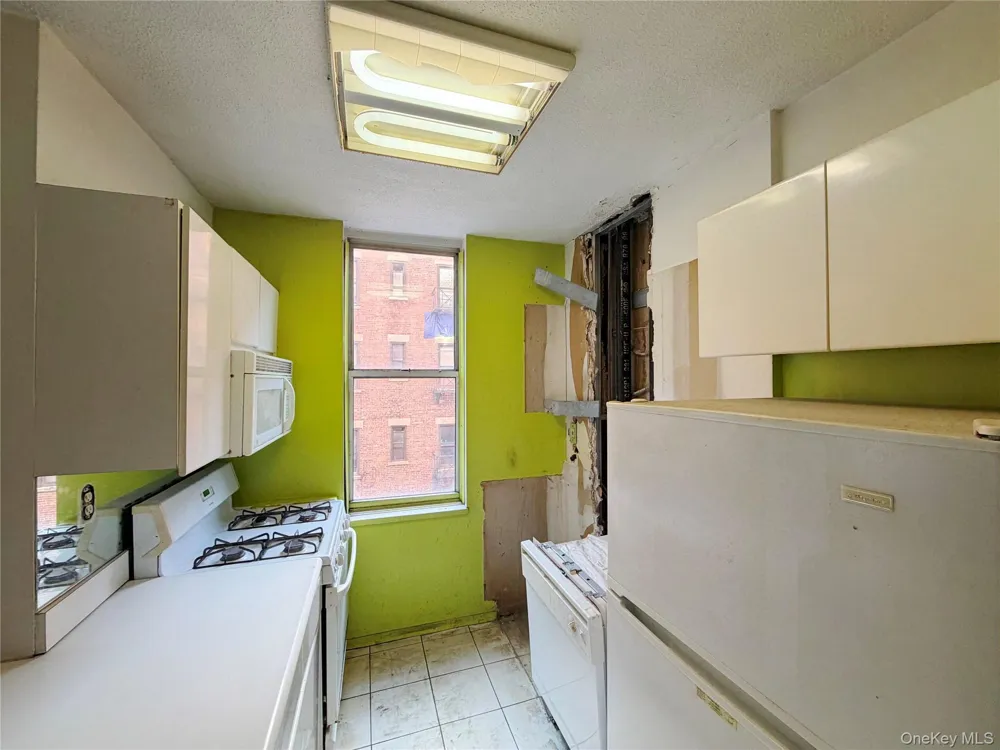 520 W 112th Street #4B New York (Manhattan), NY 10025