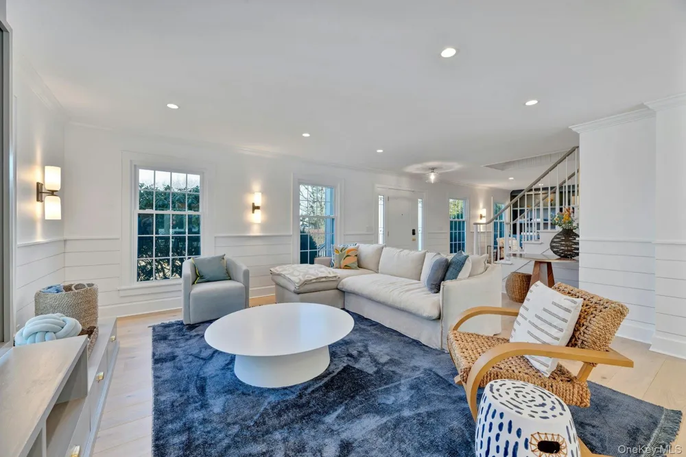 110 Sleepy Hollow Lane Southold, NY 11971