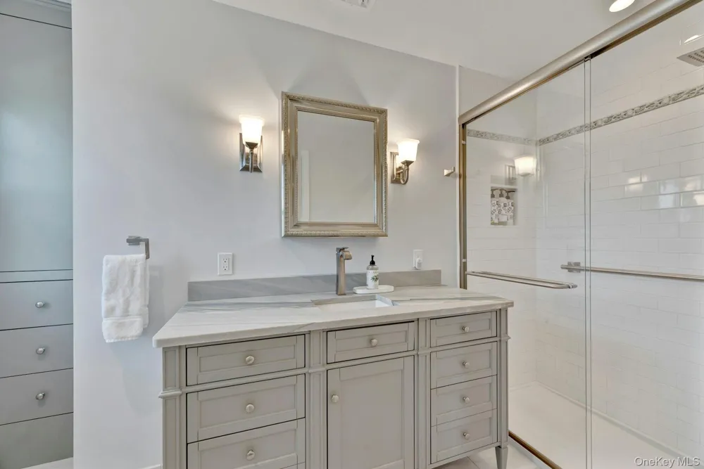 110 Sleepy Hollow Lane Southold, NY 11971