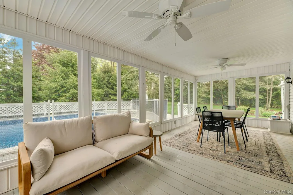 110 Sleepy Hollow Lane Southold, NY 11971