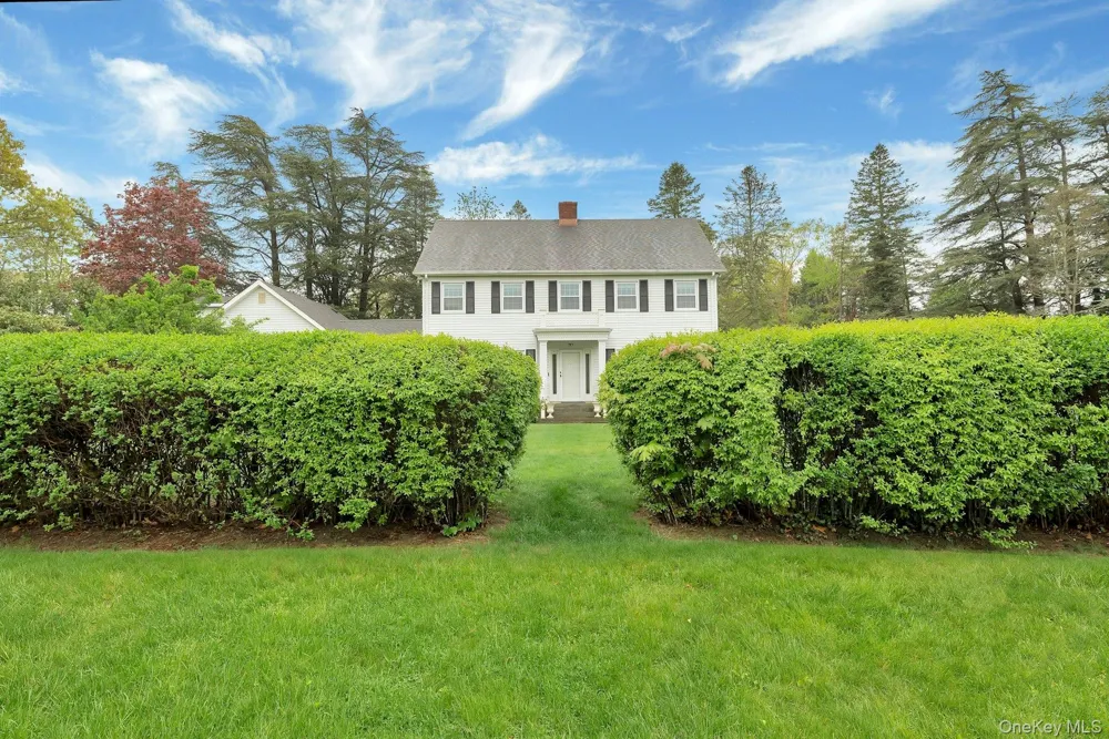 110 Sleepy Hollow Lane Southold, NY 11971