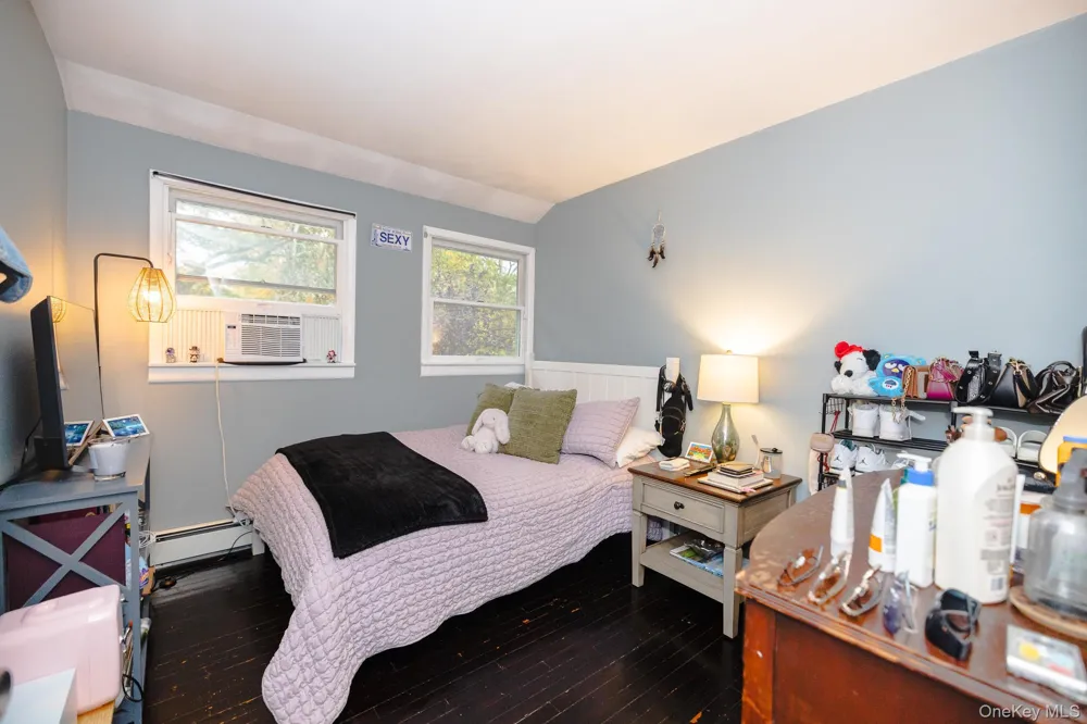 94 Kings Drive Riverhead, NY 11901