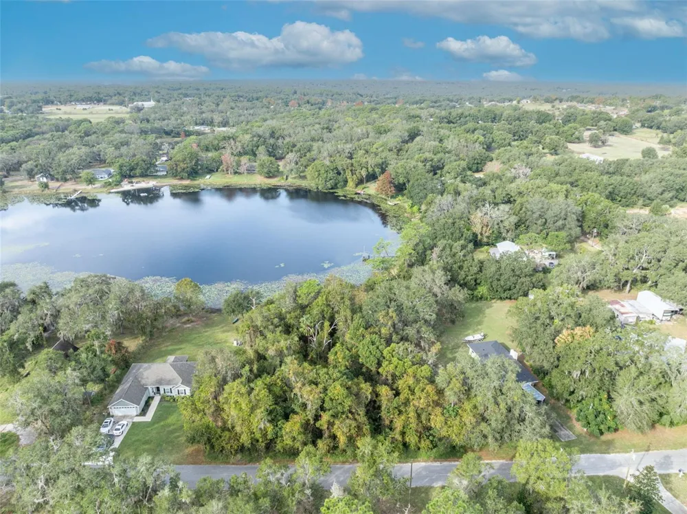 ROYAL OAK ROAD Fruitland Park, FL 34731