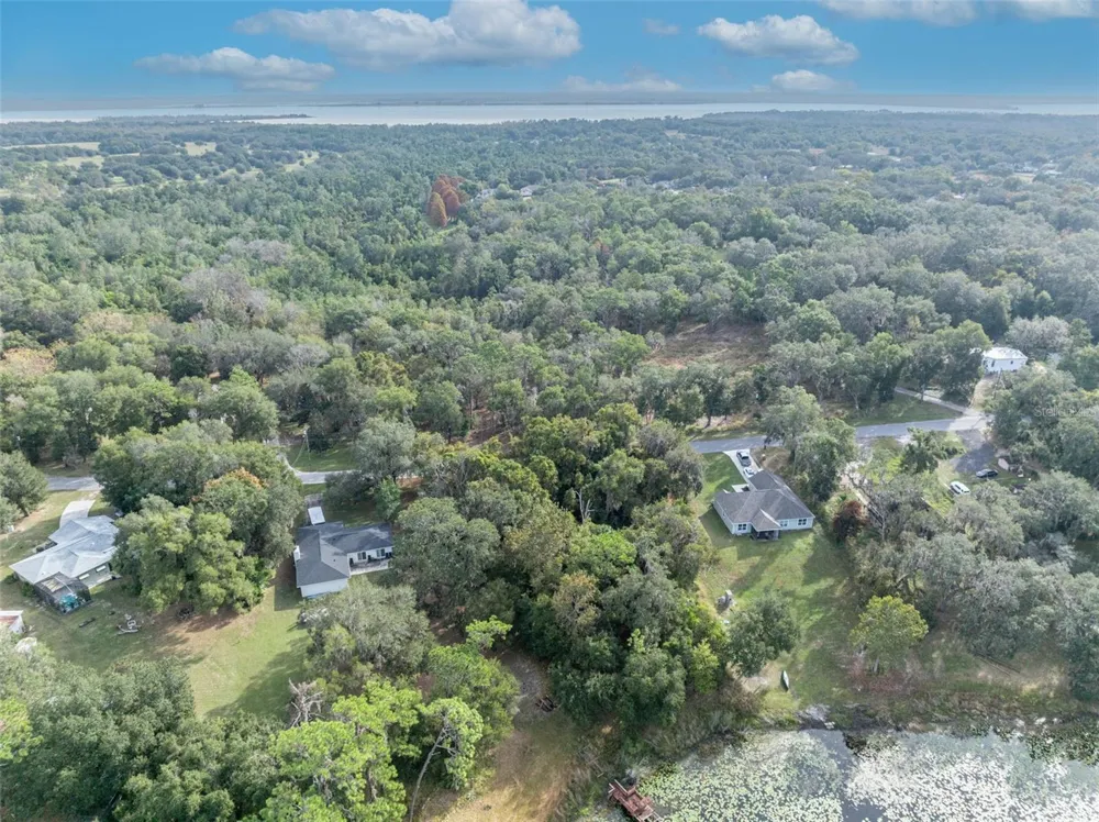 ROYAL OAK ROAD Fruitland Park, FL 34731
