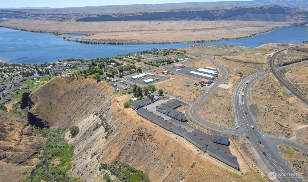 9967 W8 ROAD NW #F 33 Quincy, WA 98848