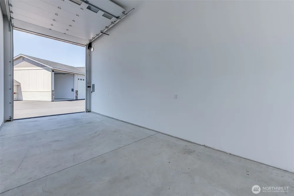 9967 W8 ROAD NW #F 33 Quincy, WA 98848