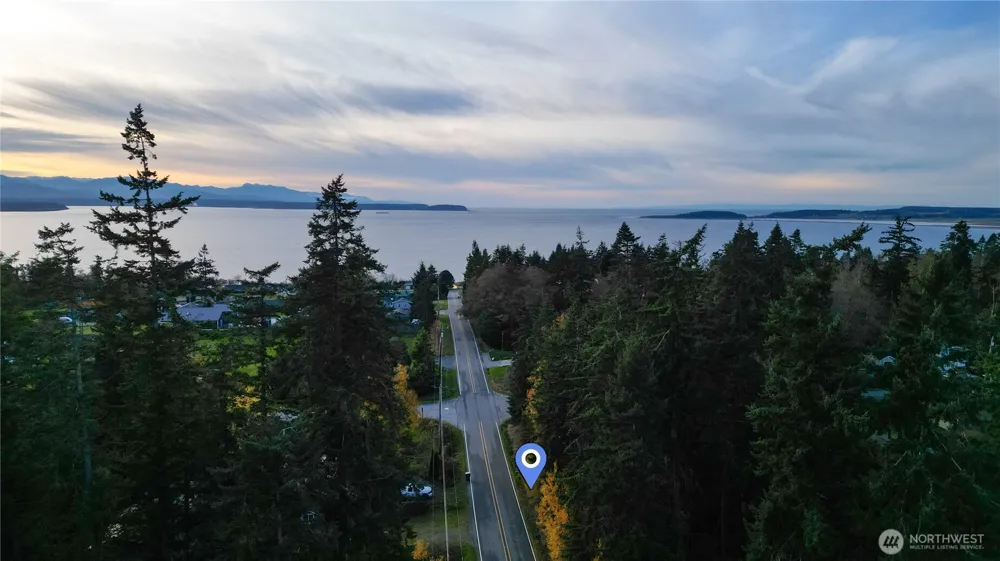 0 XXX Ledgewood Beach Road Coupeville, WA 98239