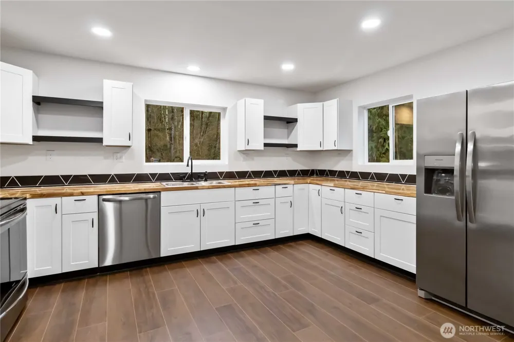 241 Oxbow Lake Ln Toledo, WA 98591