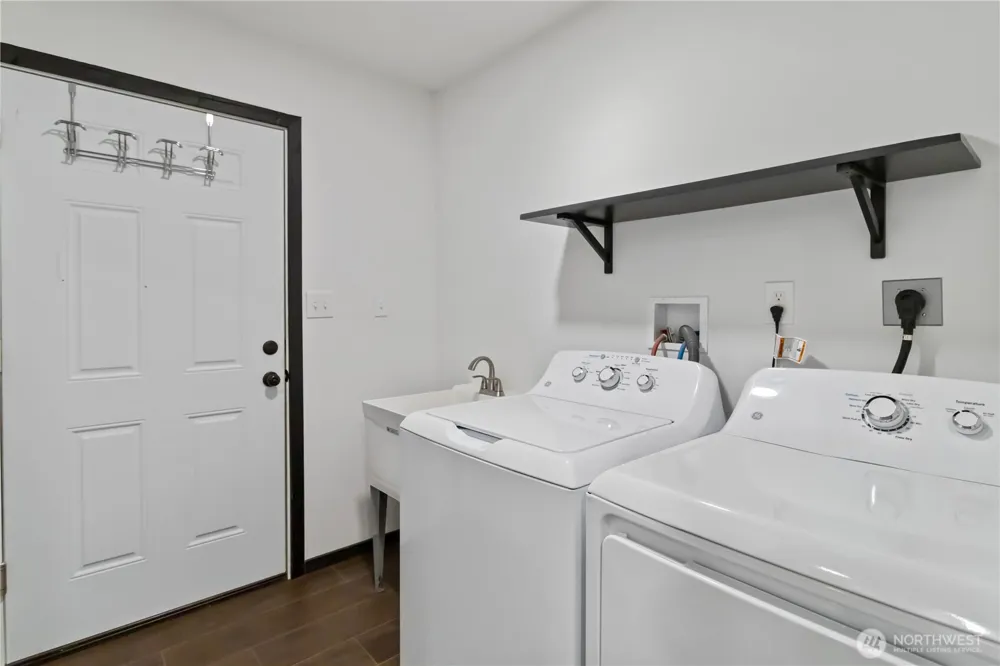 241 Oxbow Lake Ln Toledo, WA 98591