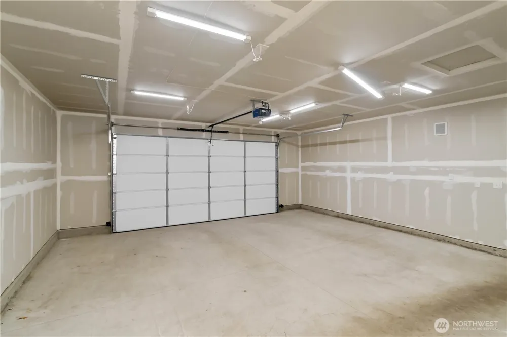 241 Oxbow Lake Ln Toledo, WA 98591