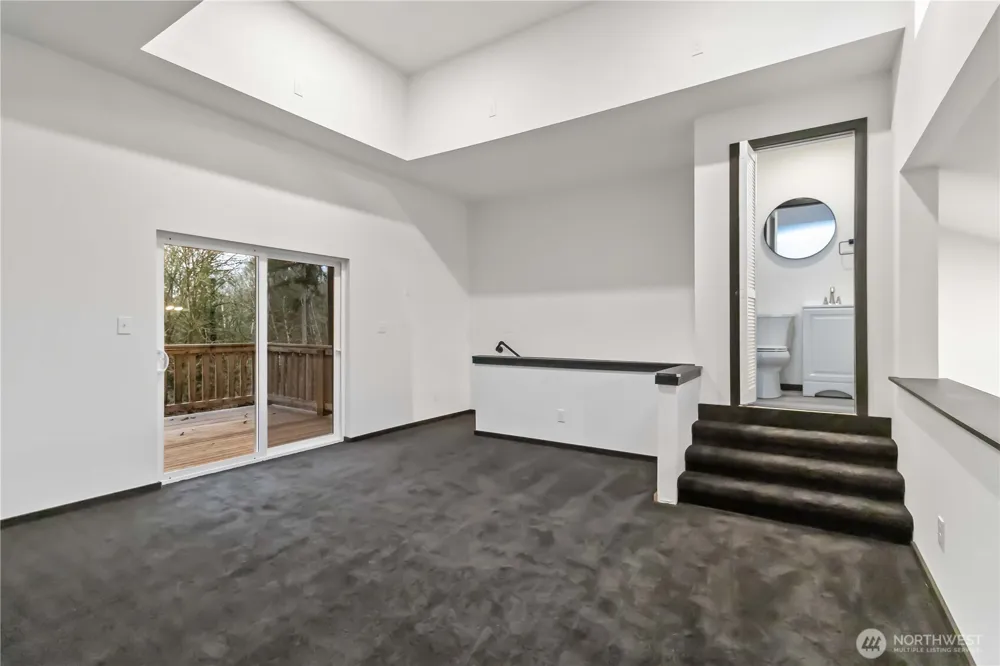 241 Oxbow Lake Ln Toledo, WA 98591