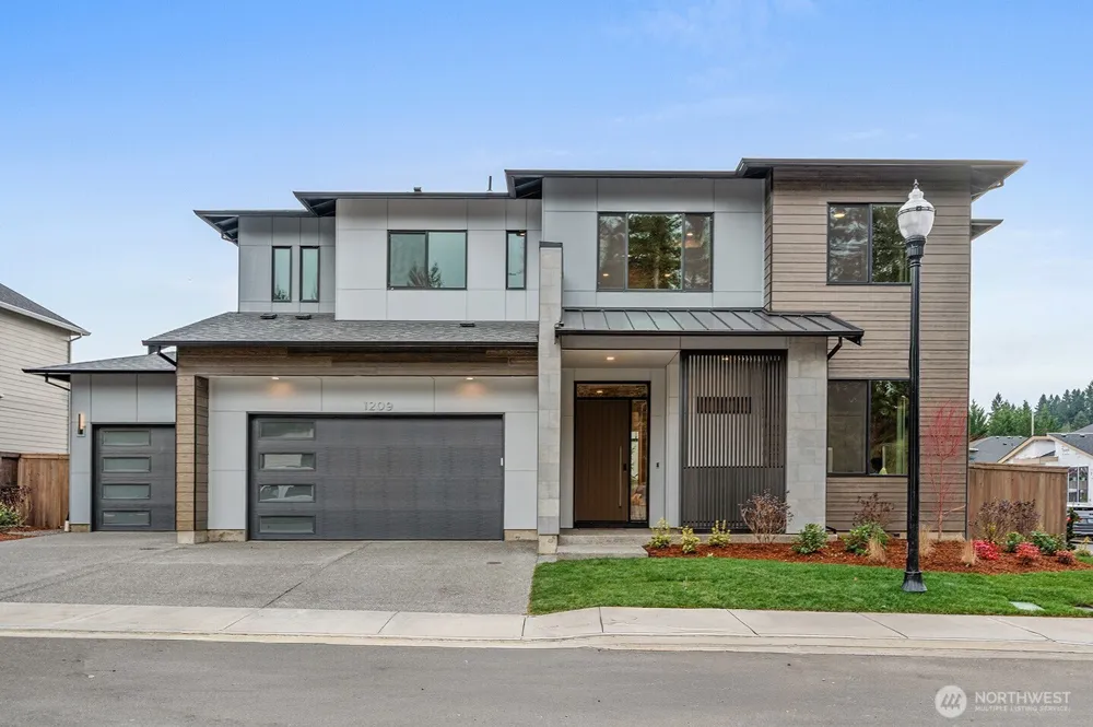 1204 NW 150th Street Vancouver, WA 98685