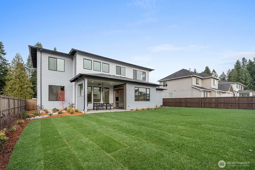 1204 NW 150th Street Vancouver, WA 98685