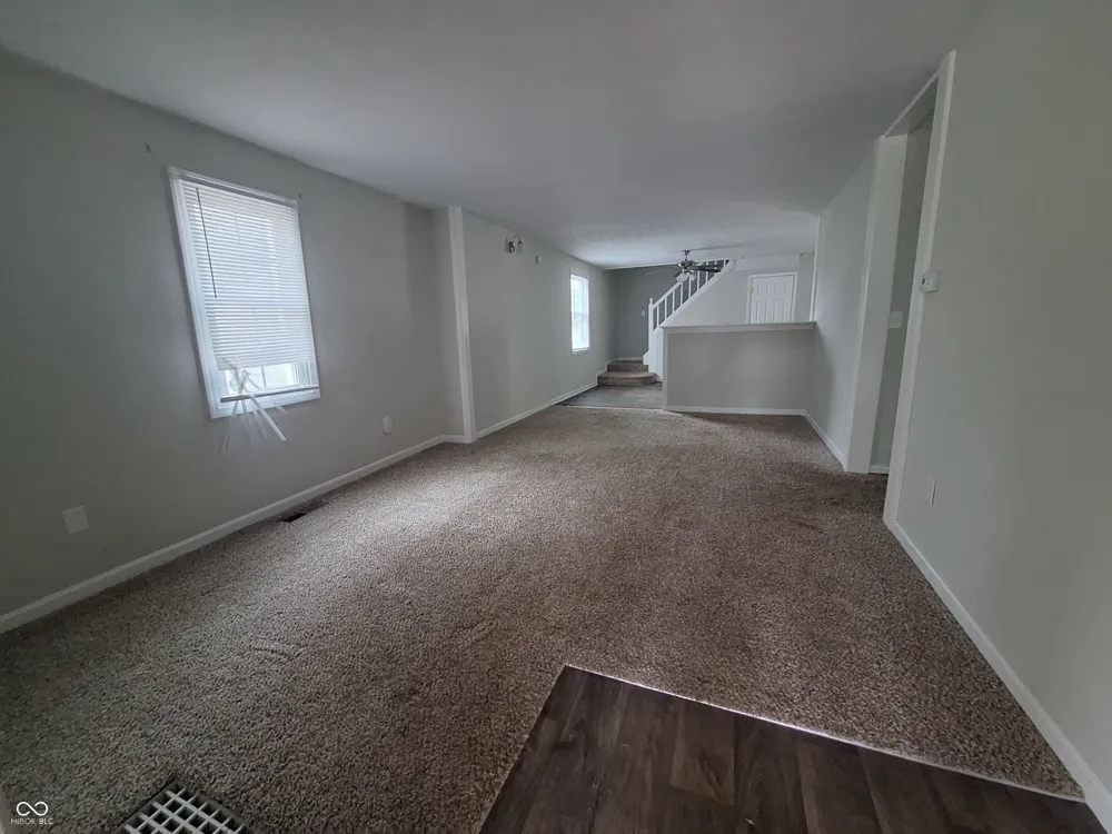 928 S A STREET Elwood, IN 46036