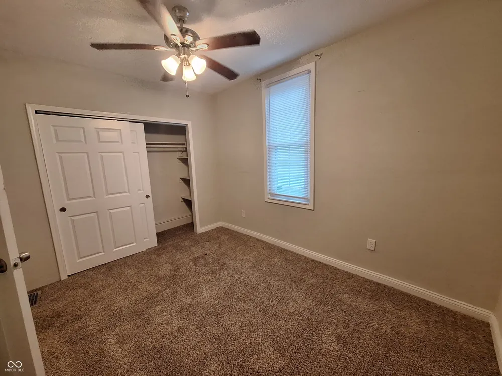 928 S A STREET Elwood, IN 46036