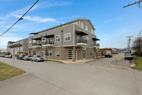 1603 Fagan Street #204