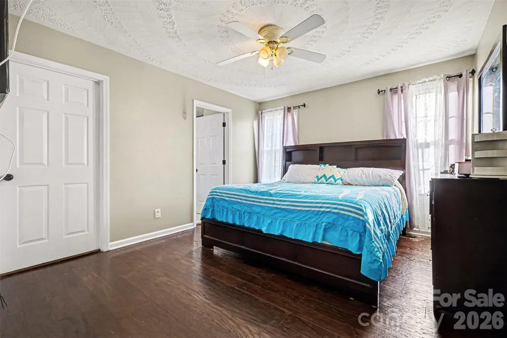 105 3rd Avenue NW Hildebran, NC 28637