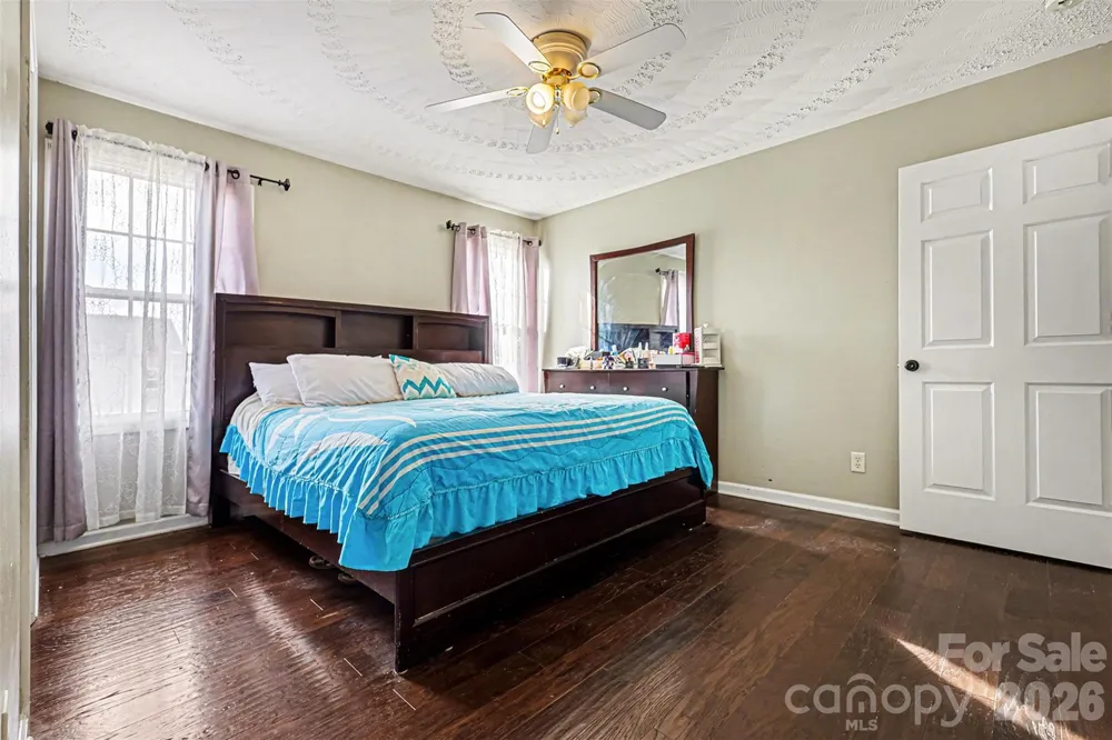 105 3rd Avenue NW Hildebran, NC 28637