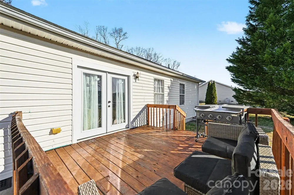105 3rd Avenue NW Hildebran, NC 28637